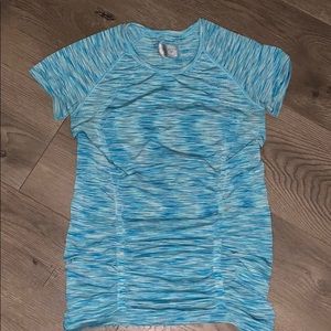 Athleta workout shirt